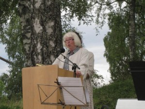 Mariann Hedman berättade och framförde hälsningar från Pelle Molinsällskapet i Bodö.